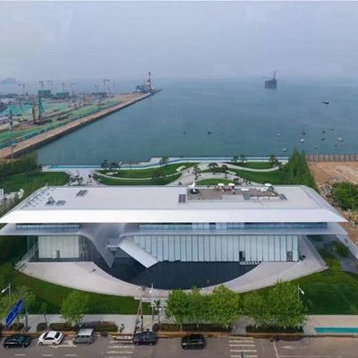 SGS 스틸 프레임 오피스 빌딩 Q235B 바다 전망 금속 프레임 빌딩