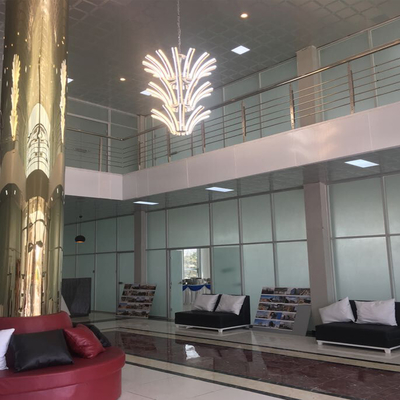 2.3m 파라펫 및 150KM/h 풍하중을 견디는 50년 수명 강철 작업장 건물