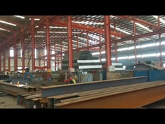 철강 작업실 내부 모습